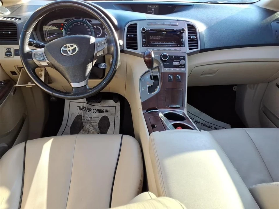 2012 Toyota Venza - Image 9 of 12