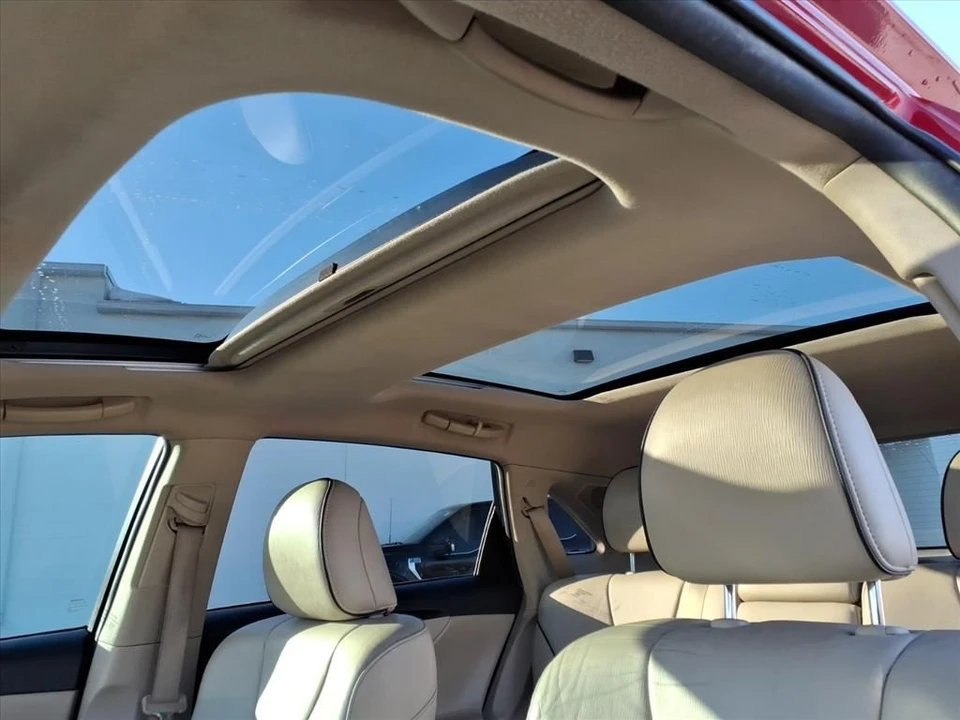 2012 Toyota Venza - Image 10 of 12
