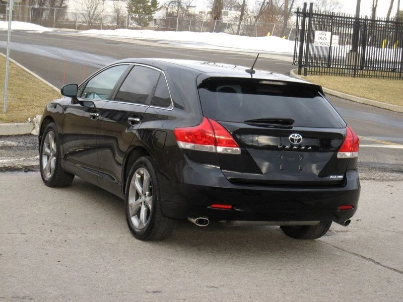 2012 Toyota Venza - Image 12 of 12