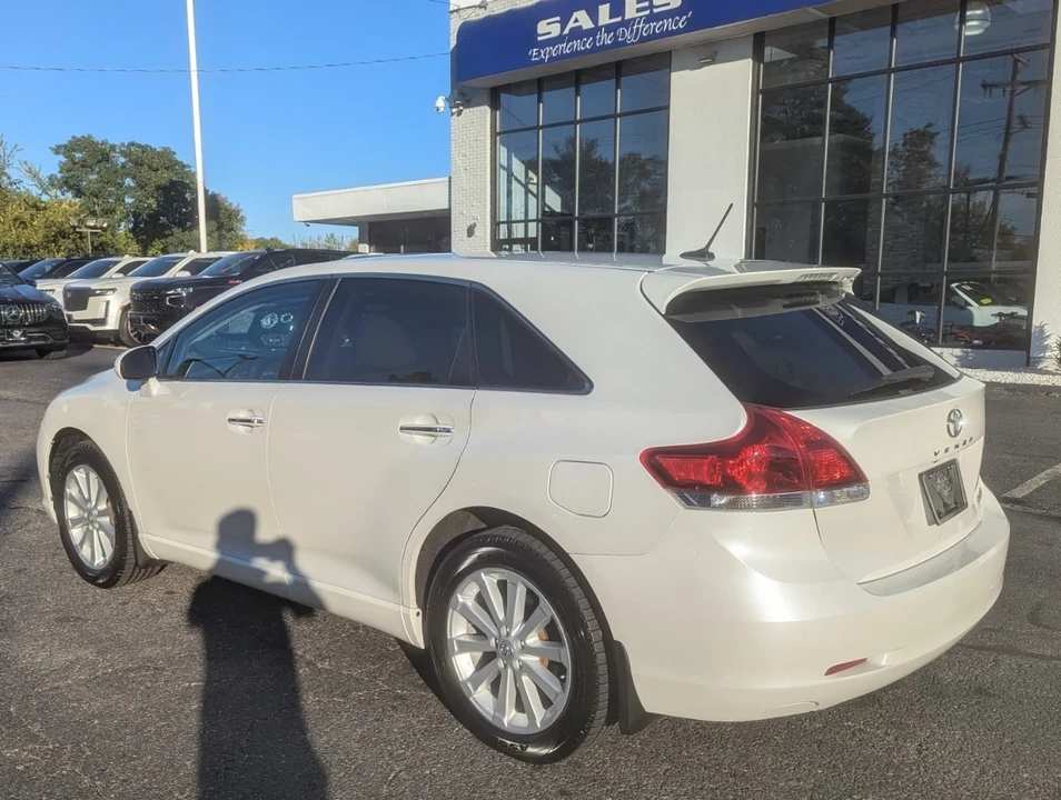 2012 Toyota Venza - Image 9 of 21