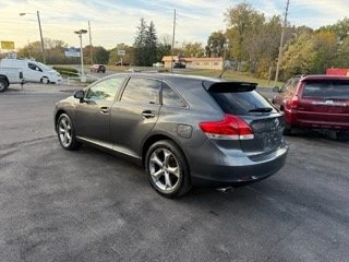 2012 Toyota Venza - Image 6 of 10