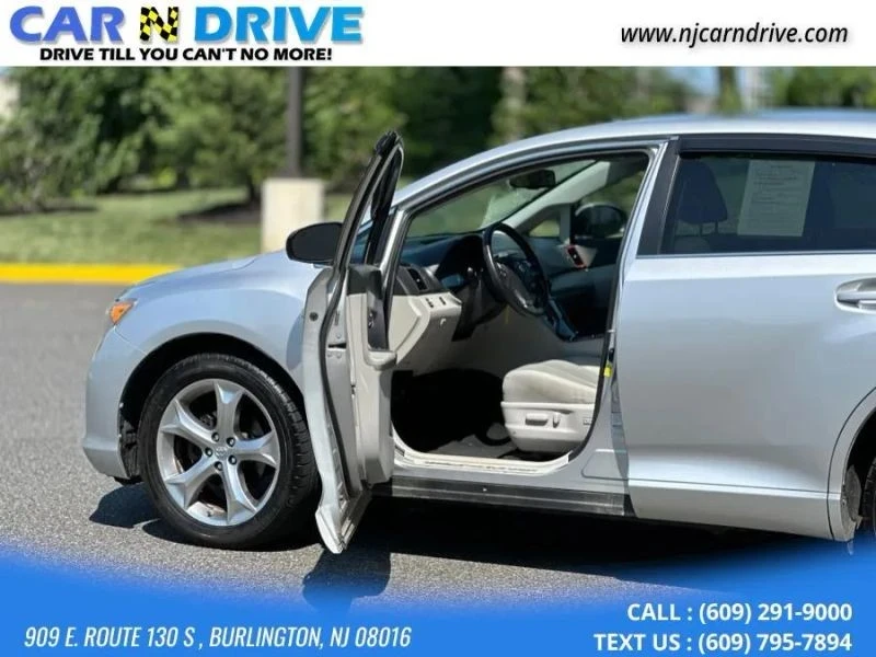 2012 Toyota Venza - Image 10 of 12