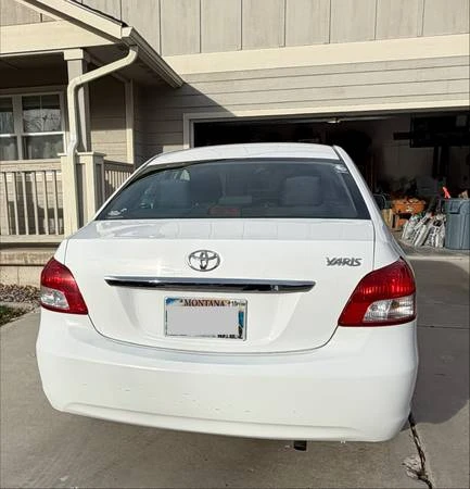 2012 Toyota Yaris - Image 12 of 15
