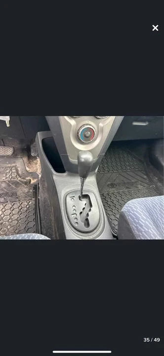 2012 Toyota Yaris - Image 13 of 20