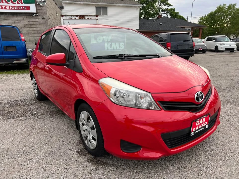 2012 Toyota Yaris - Image 2 of 20