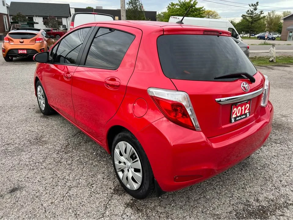 2012 Toyota Yaris - Image 3 of 20