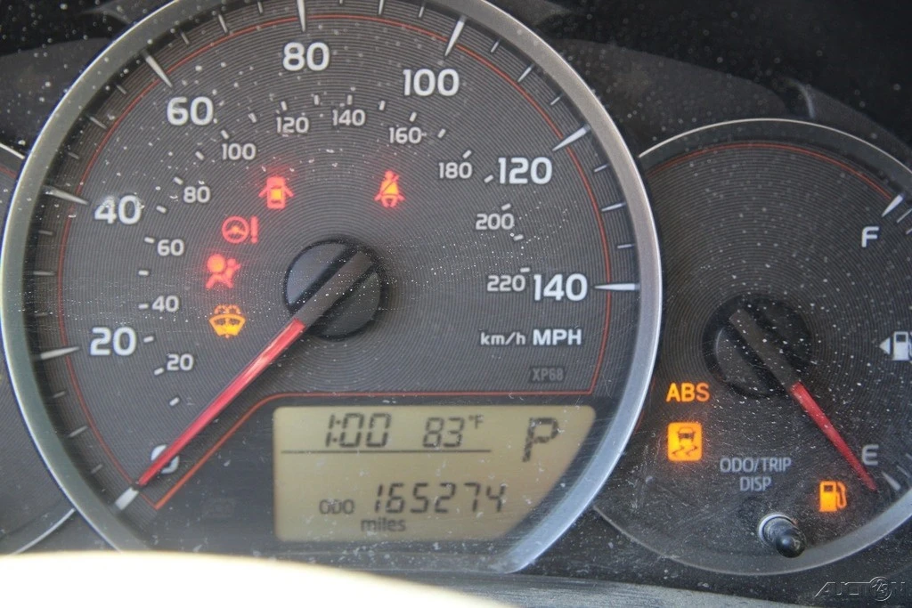 2012 Toyota Yaris - Image 13 of 21