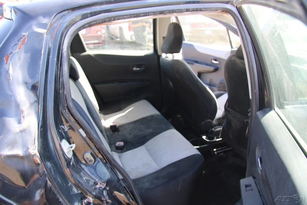 2012 Toyota Yaris - Image 21 of 21