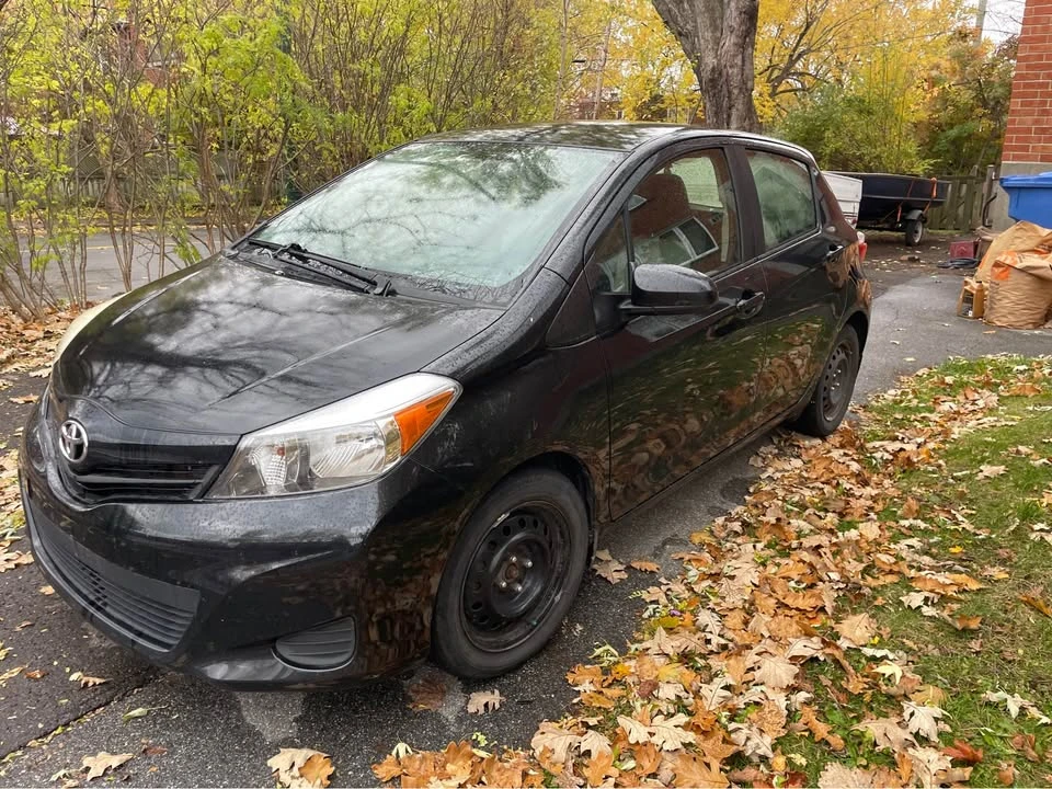 2012 Toyota Yaris - Image 4 of 7