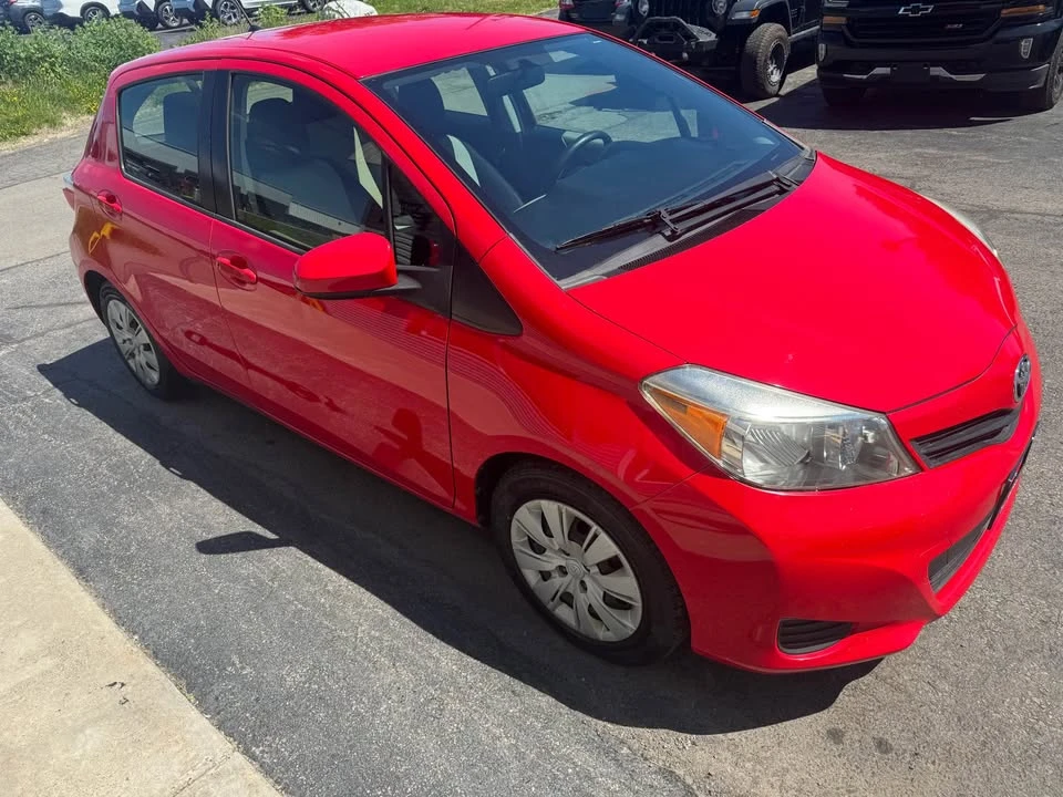 2012 Toyota Yaris - Image 5 of 20