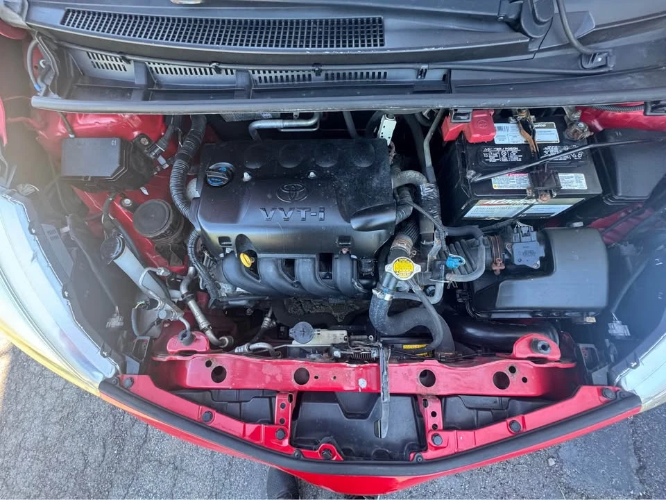2012 Toyota Yaris - Image 18 of 20