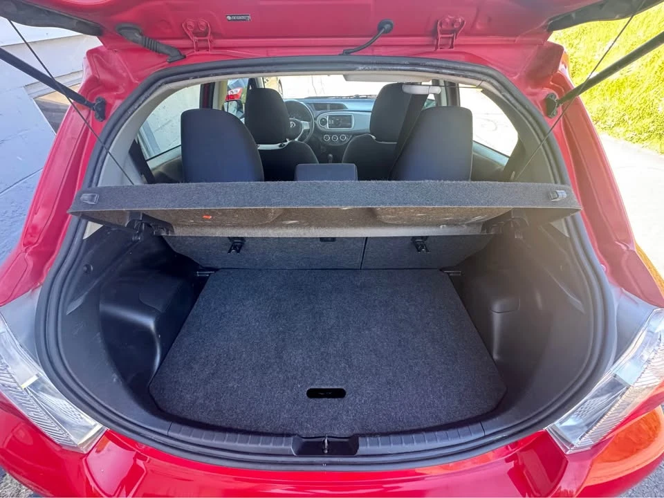 2012 Toyota Yaris - Image 17 of 20