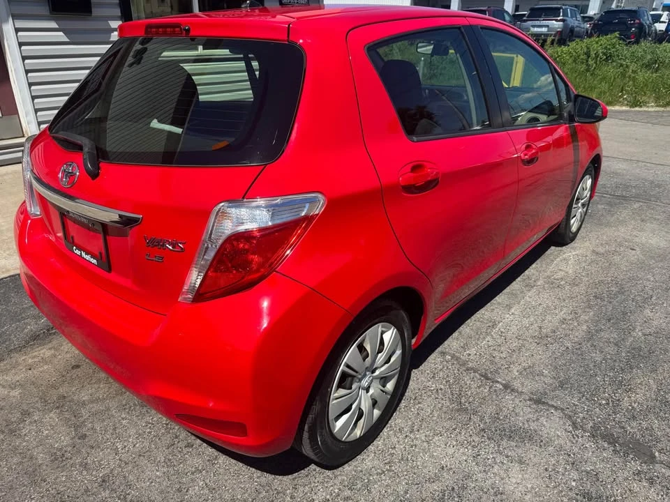 2012 Toyota Yaris - Image 7 of 20