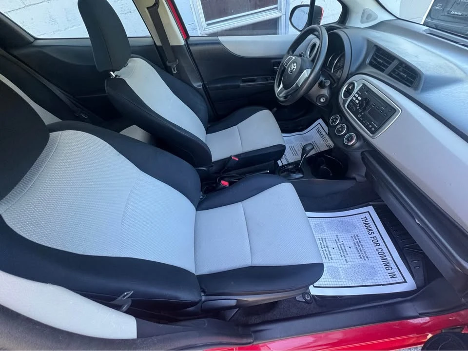 2012 Toyota Yaris - Image 14 of 20
