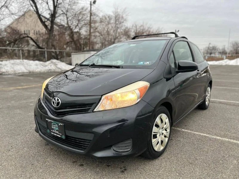 2012 Toyota Yaris - Image 2 of 12