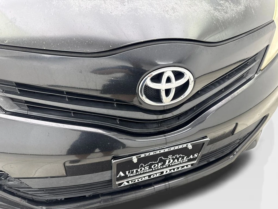 2012 Toyota Yaris - Image 17 of 21