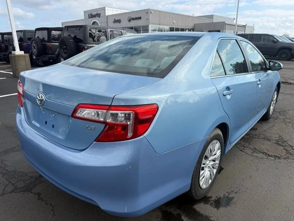 2012 Toyota Camry 7th Gen - Image 3 of 16