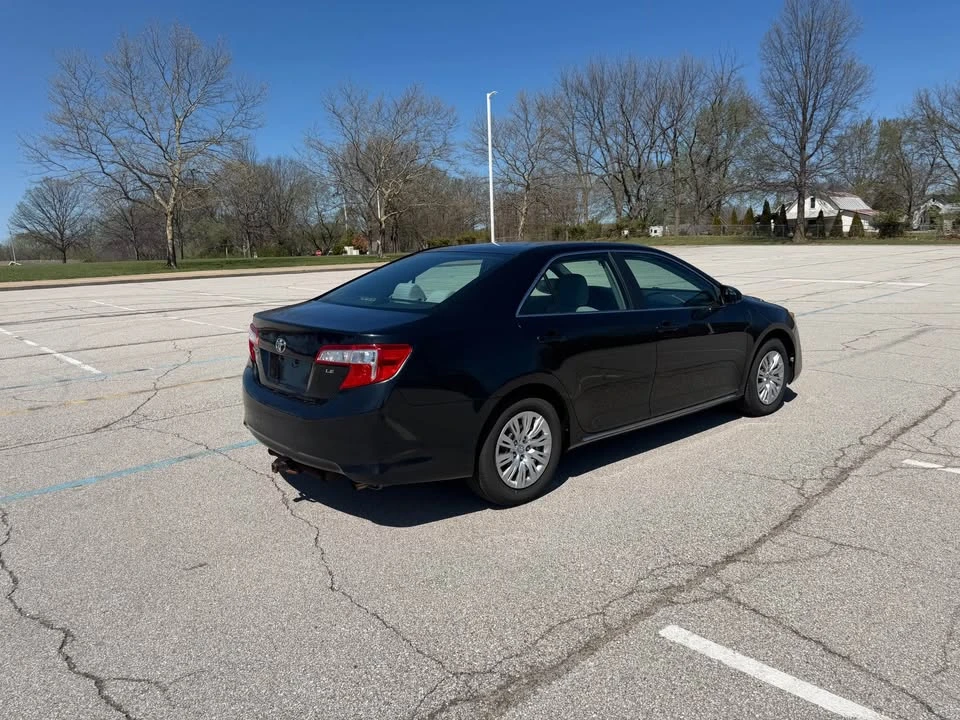 2012 Toyota Camry 7th Gen - Image 7 of 12