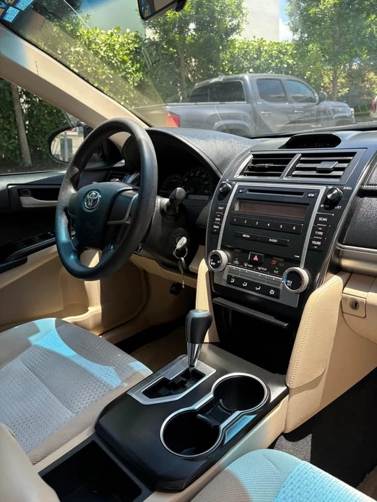 2012 Toyota Camry 7th Gen - Image 11 of 14