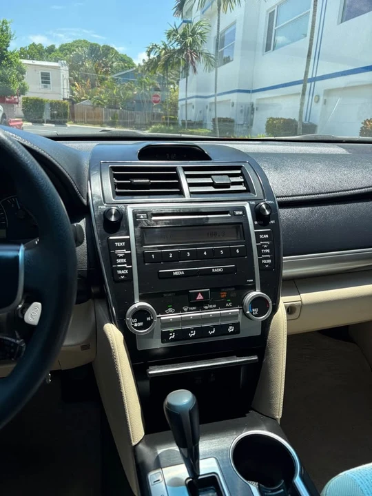 2012 Toyota Camry 7th Gen - Image 12 of 14