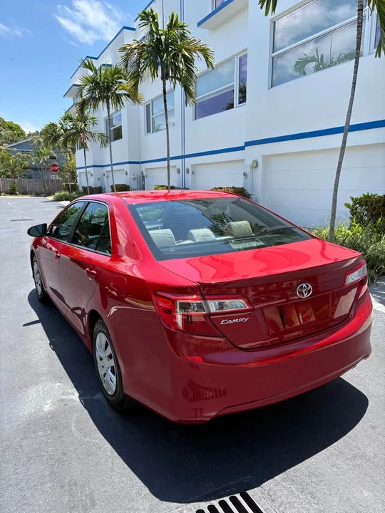 2012 Toyota Camry 7th Gen - Image 5 of 14