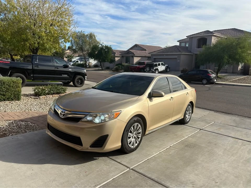 2012 Toyota Camry 7th Gen - Image 10 of 20