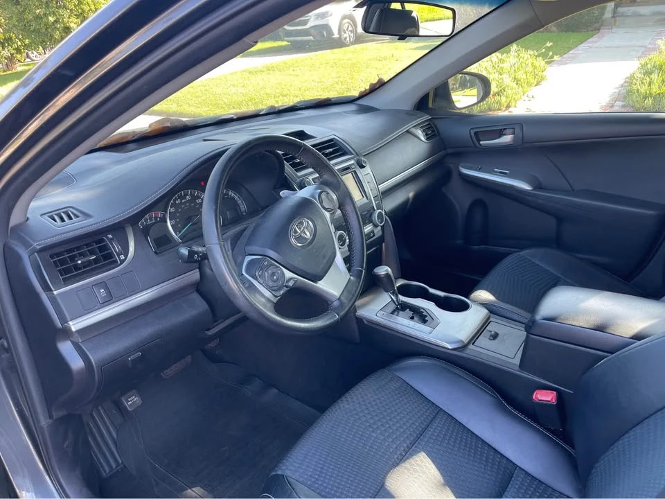 2012 Toyota Camry 7th Gen - Image 6 of 8