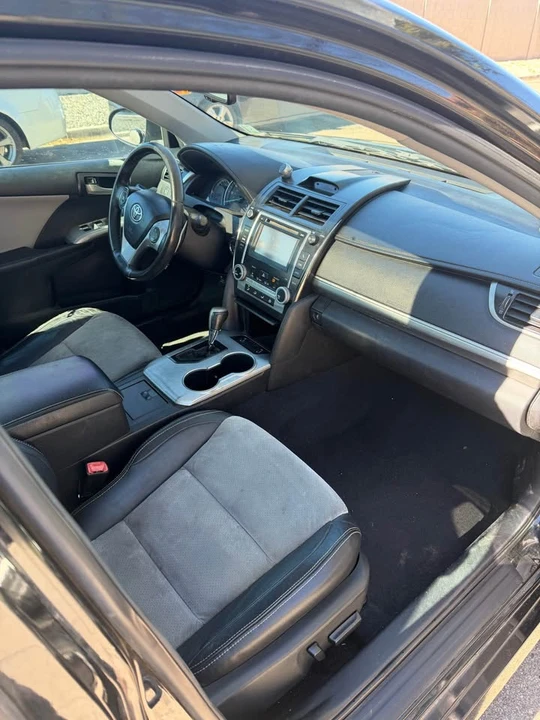 2012 Toyota Camry 7th Gen - Image 6 of 8