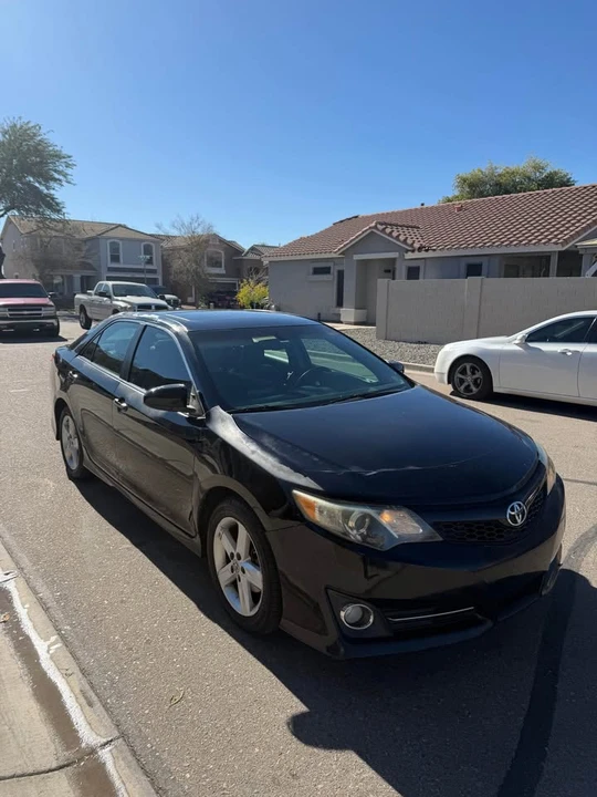 2012 Toyota Camry 7th Gen - Image 2 of 8