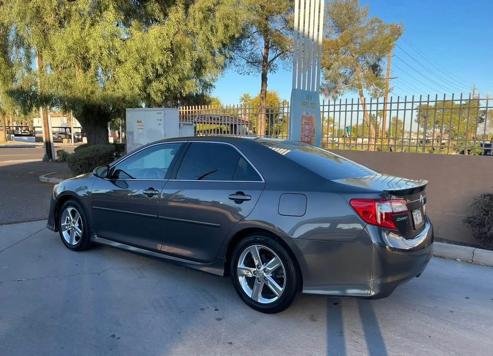 2012 Toyota Camry 7th Gen - Image 3 of 8