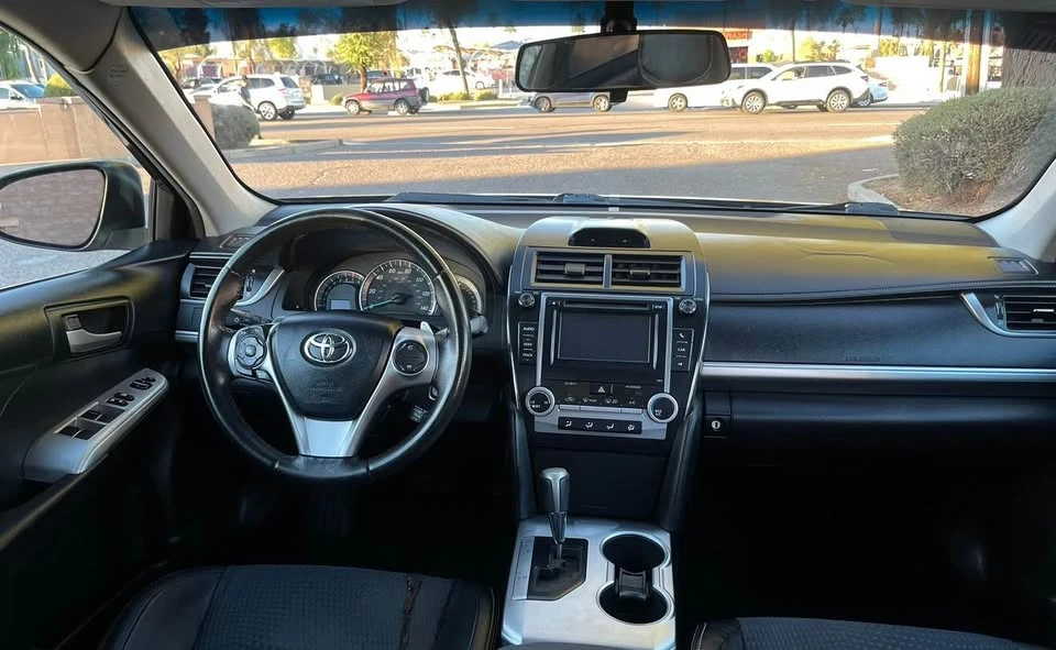 2012 Toyota Camry 7th Gen - Image 6 of 8