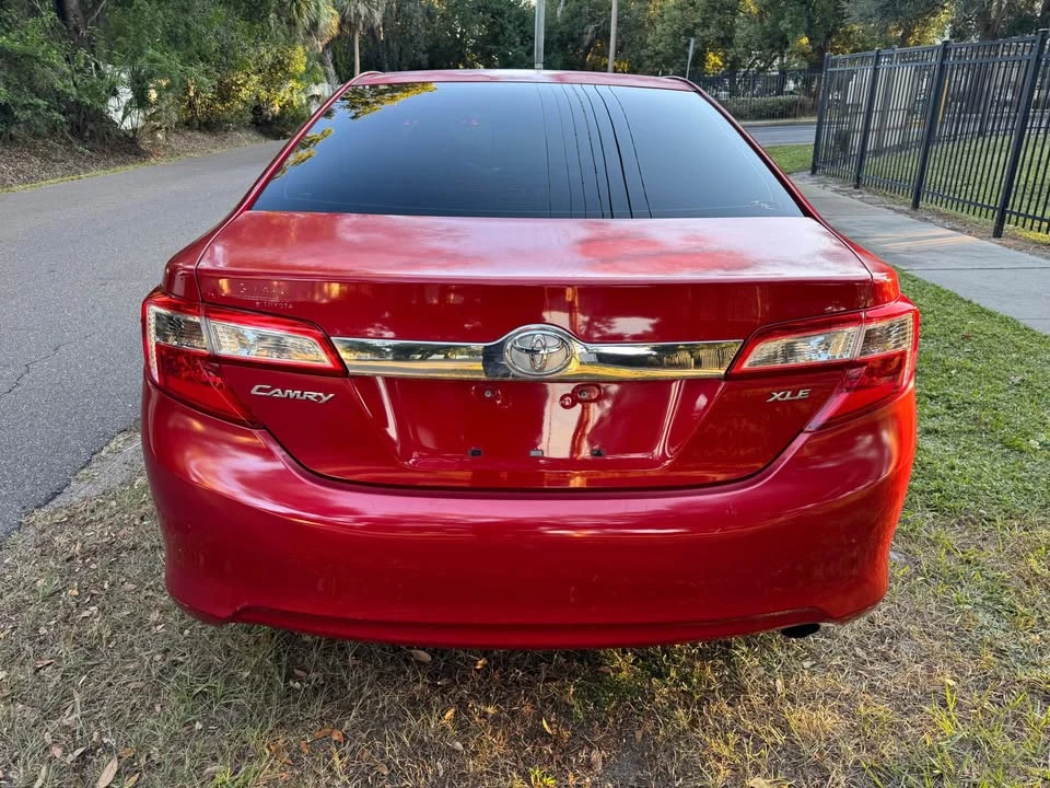 2012 Toyota Camry 7th Gen - Image 10 of 11