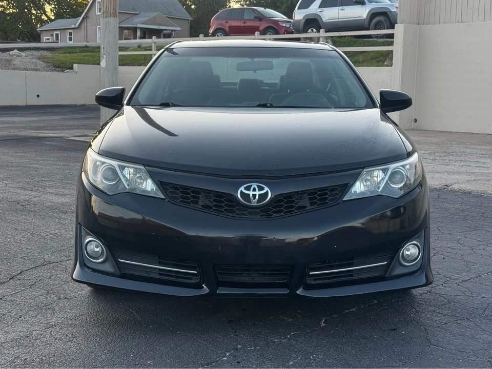2012 Toyota Camry 7th Gen - Image 8 of 17