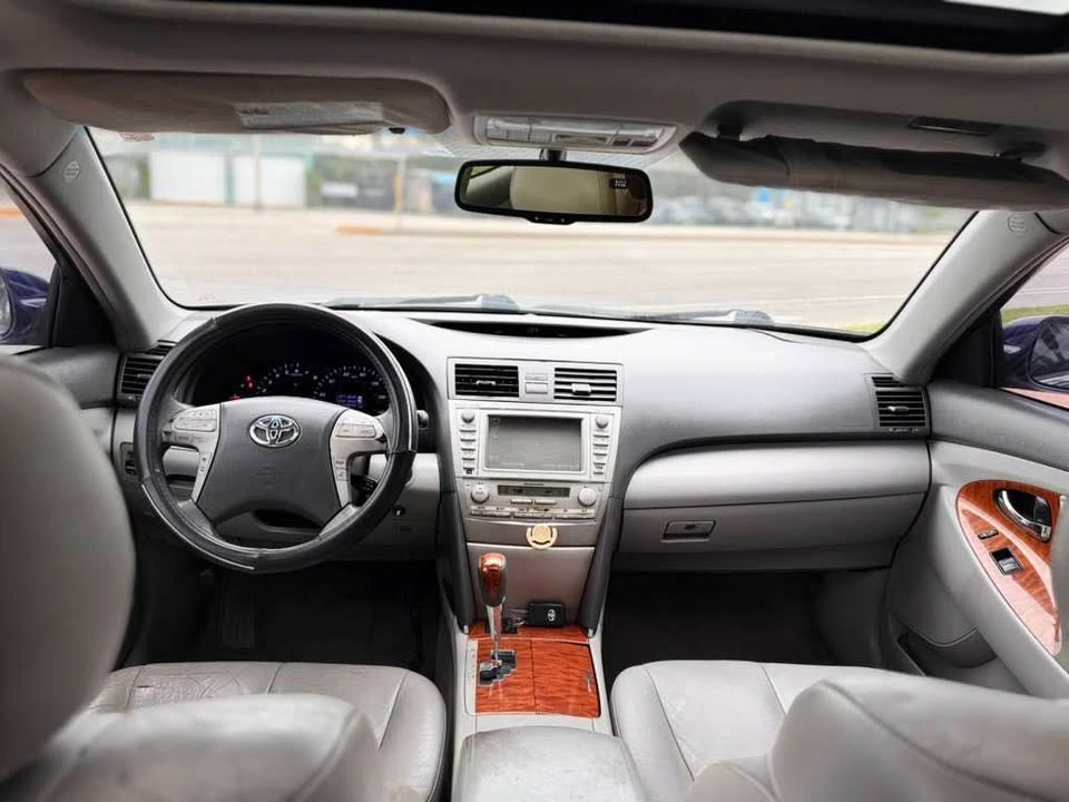 2012 Toyota Camry 7th Gen - Image 11 of 12