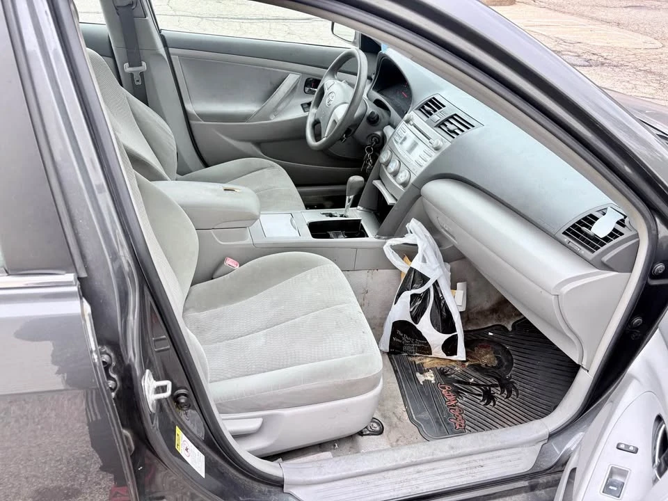 2012 Toyota Camry 7th Gen - Image 10 of 11