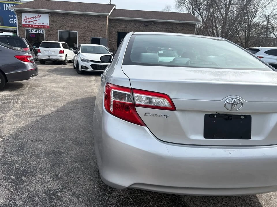 2012 Toyota Camry 7th Gen - Image 6 of 14