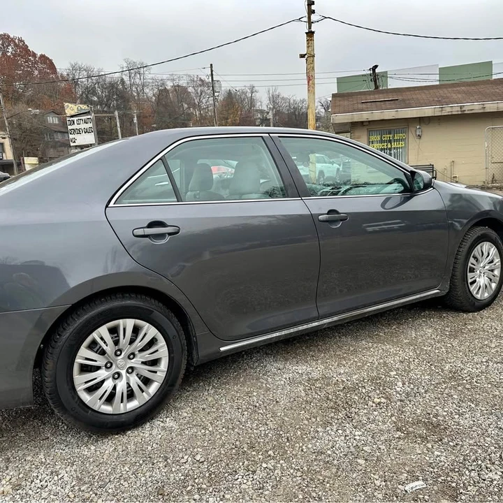 2012 Toyota Camry 7th Gen - Image 3 of 10