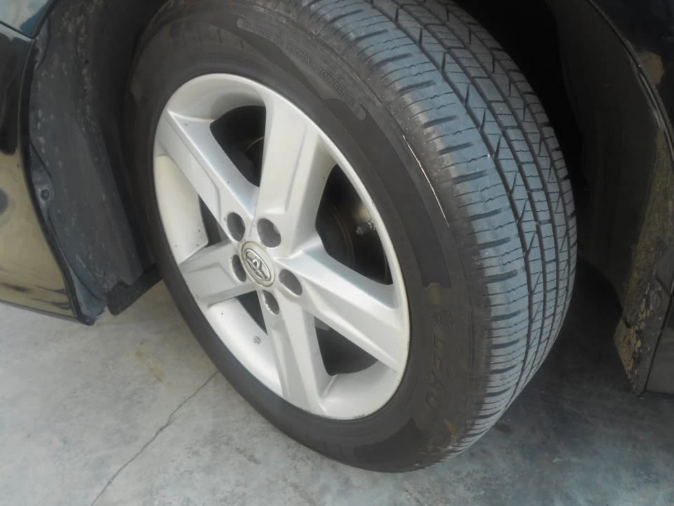 2012 Toyota Camry 7th Gen - Image 16 of 16