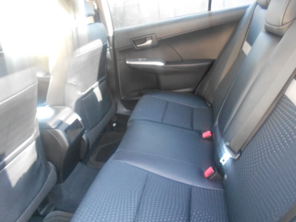 2012 Toyota Camry 7th Gen - Image 11 of 16
