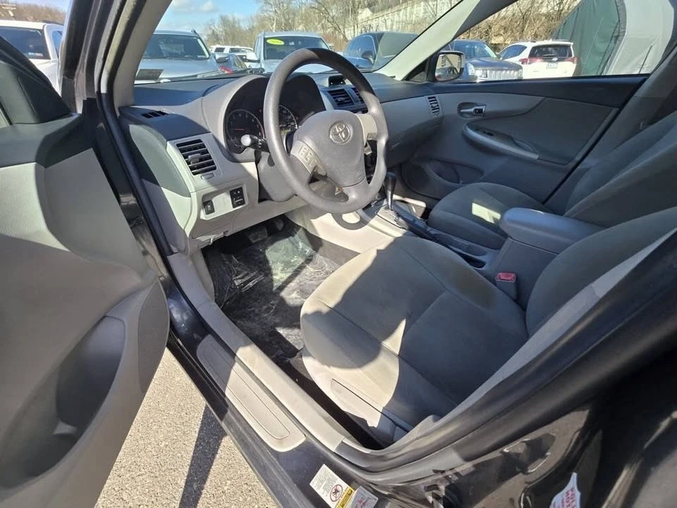 2012 Toyota Corolla 10th Gen - Image 6 of 9