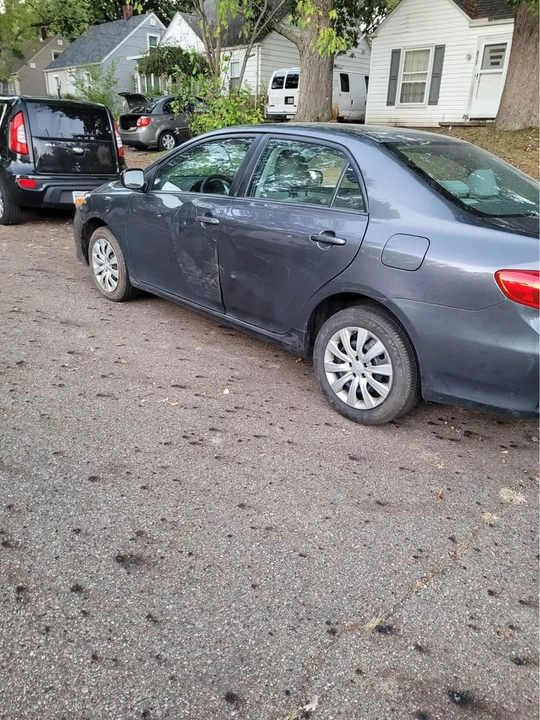 2012 Toyota Corolla 10th Gen - Image 5 of 12