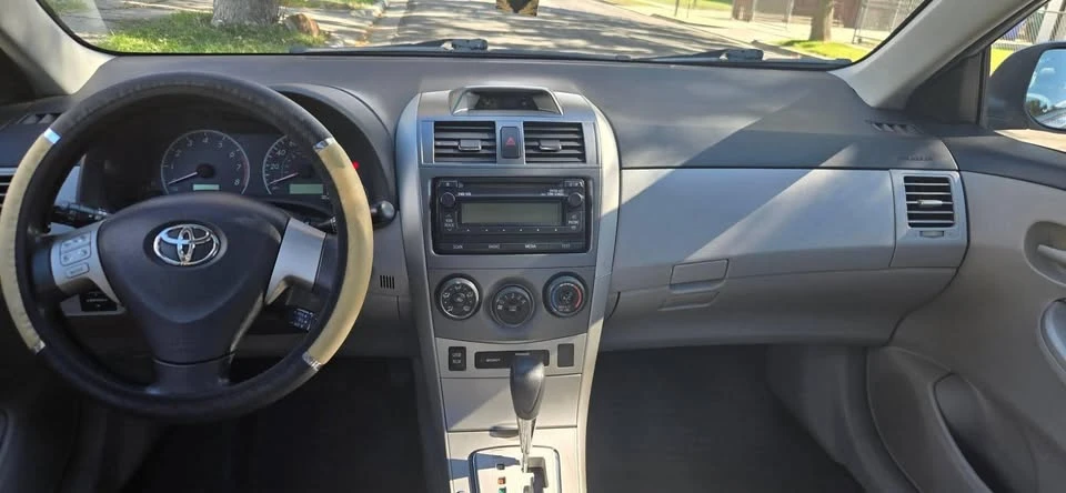 2012 Toyota Corolla 10th Gen - Image 7 of 9