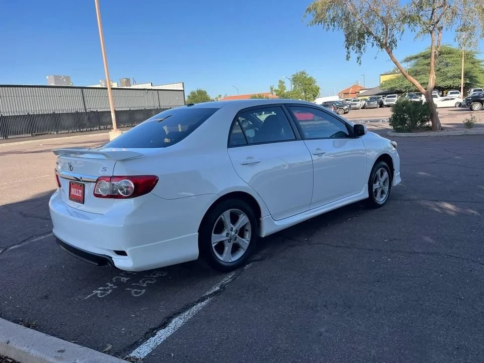 2012 Toyota Corolla 10th Gen - Image 9 of 19