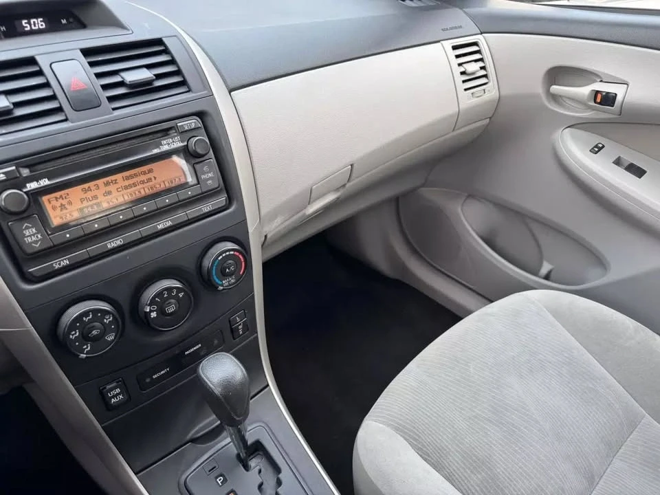 2012 Toyota Corolla 10th Gen - Image 9 of 13