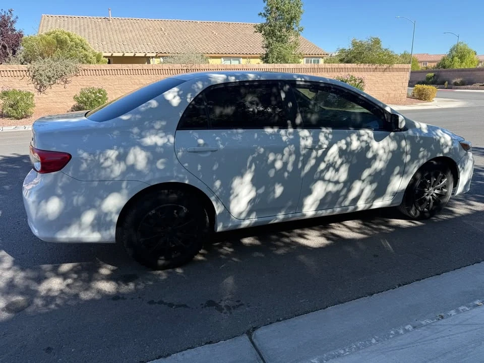 2012 Toyota Corolla 10th Gen - Image 5 of 15