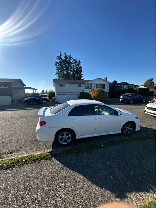 2012 Toyota Corolla 10th Gen - Image 2 of 10