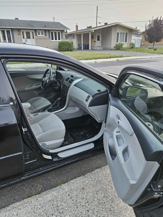 2012 Toyota Corolla 10th Gen - Image 4 of 7
