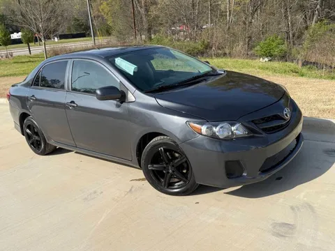 2012 Toyota Corolla 10th Gen - Image 3 of 16