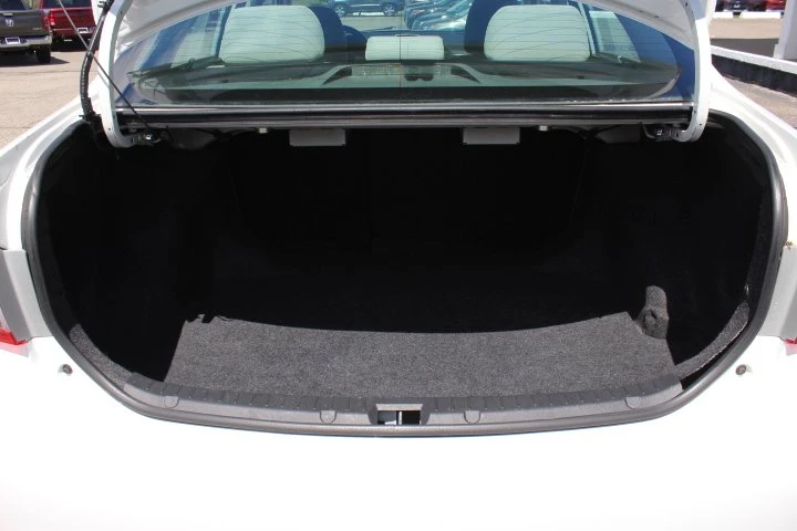 2012 Toyota Corolla 10th Gen - Image 17 of 20