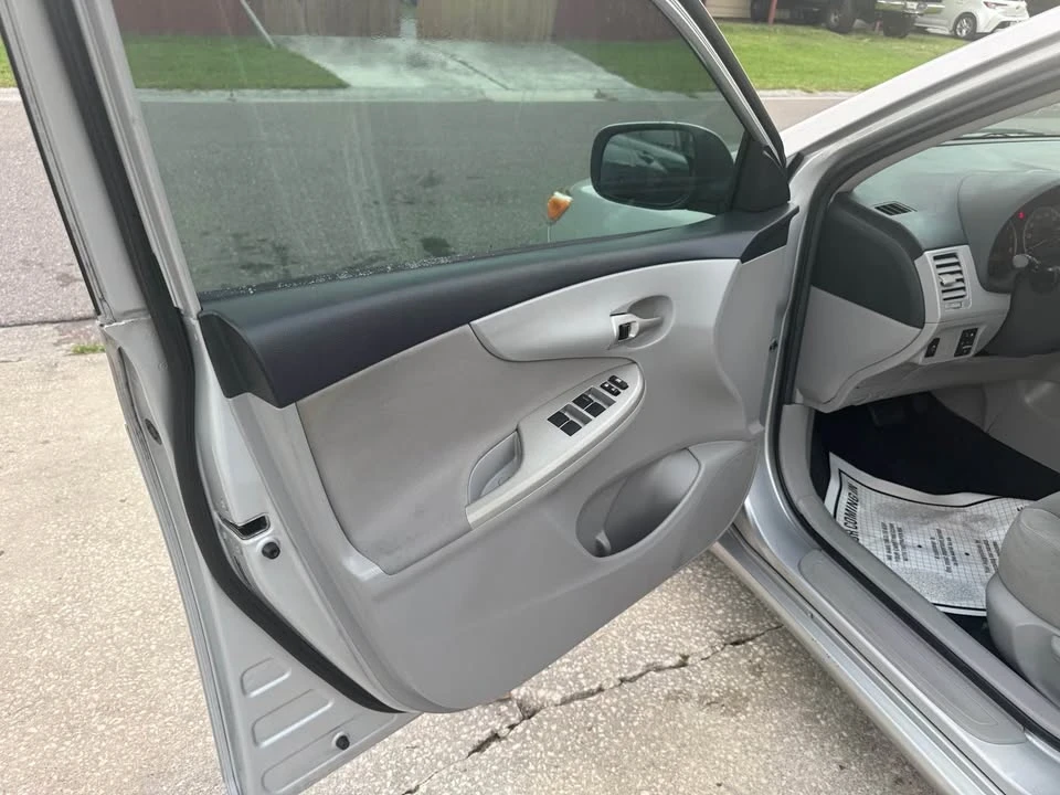2012 Toyota Corolla 10th Gen - Image 2 of 11
